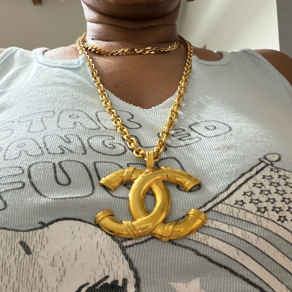 Chanel large pendant necklace - Picture 6 of 6